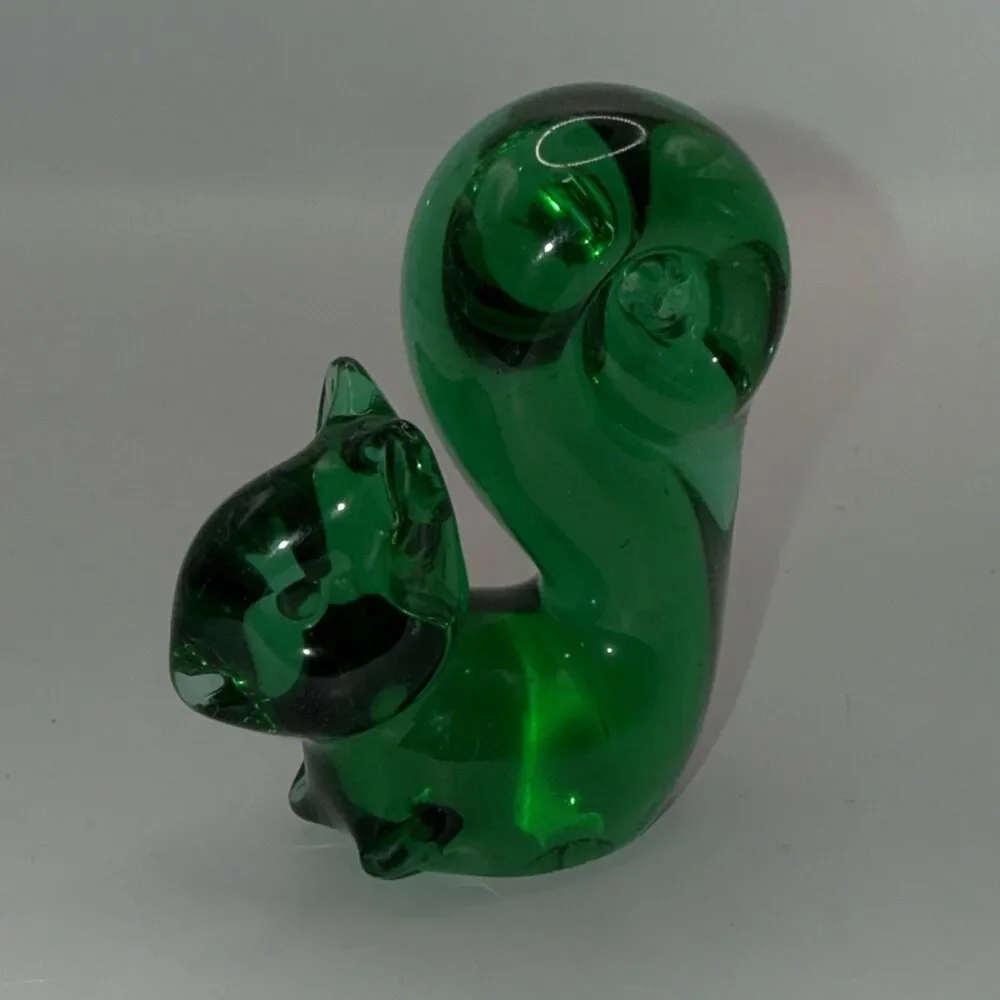 Hand Blown Art Glass Squirrel Light Green 3” x 2 1/2” Paperweight Figurine